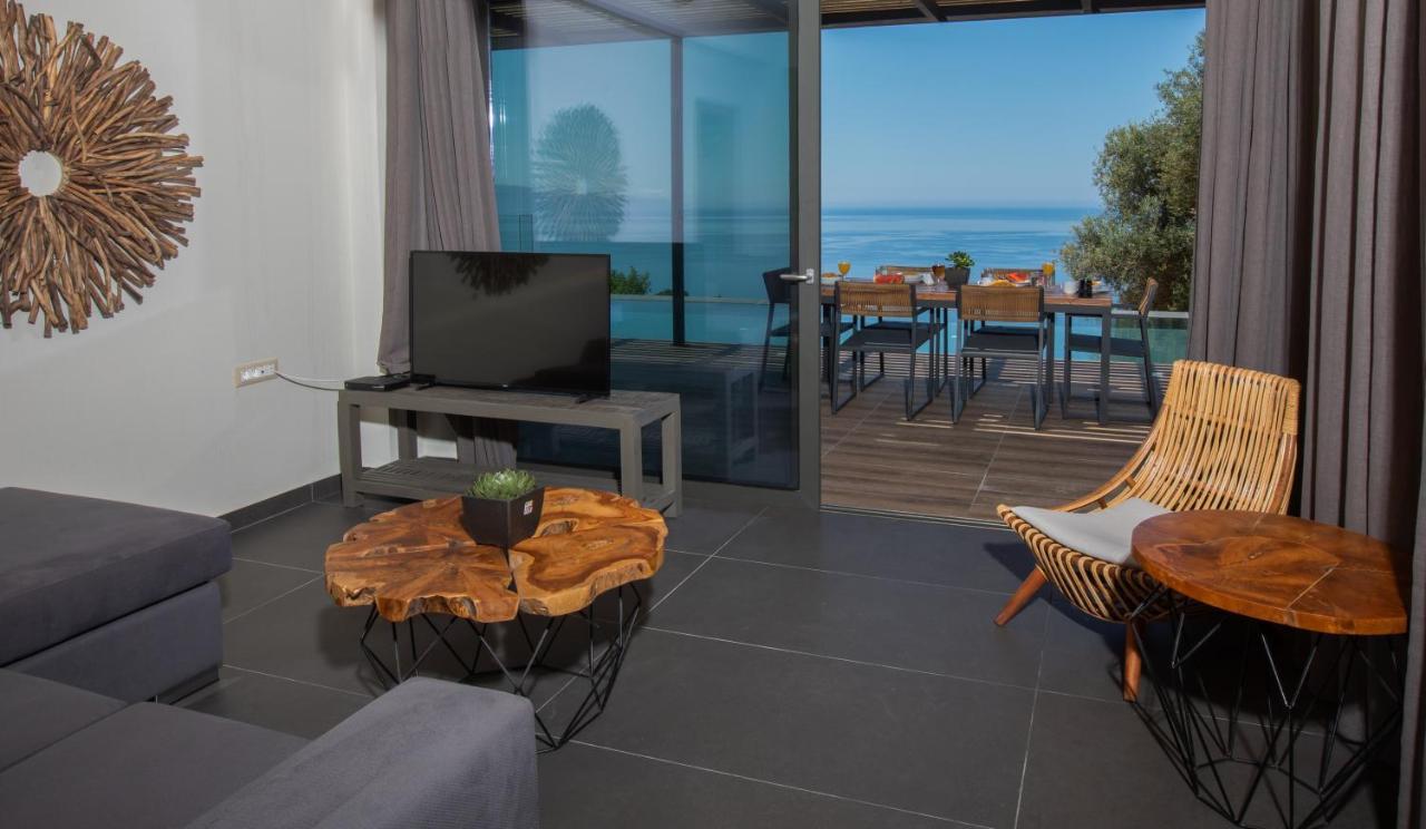 Brand New Villa Lefka With Private Pool At Platies Plateies ภายนอก รูปภาพ