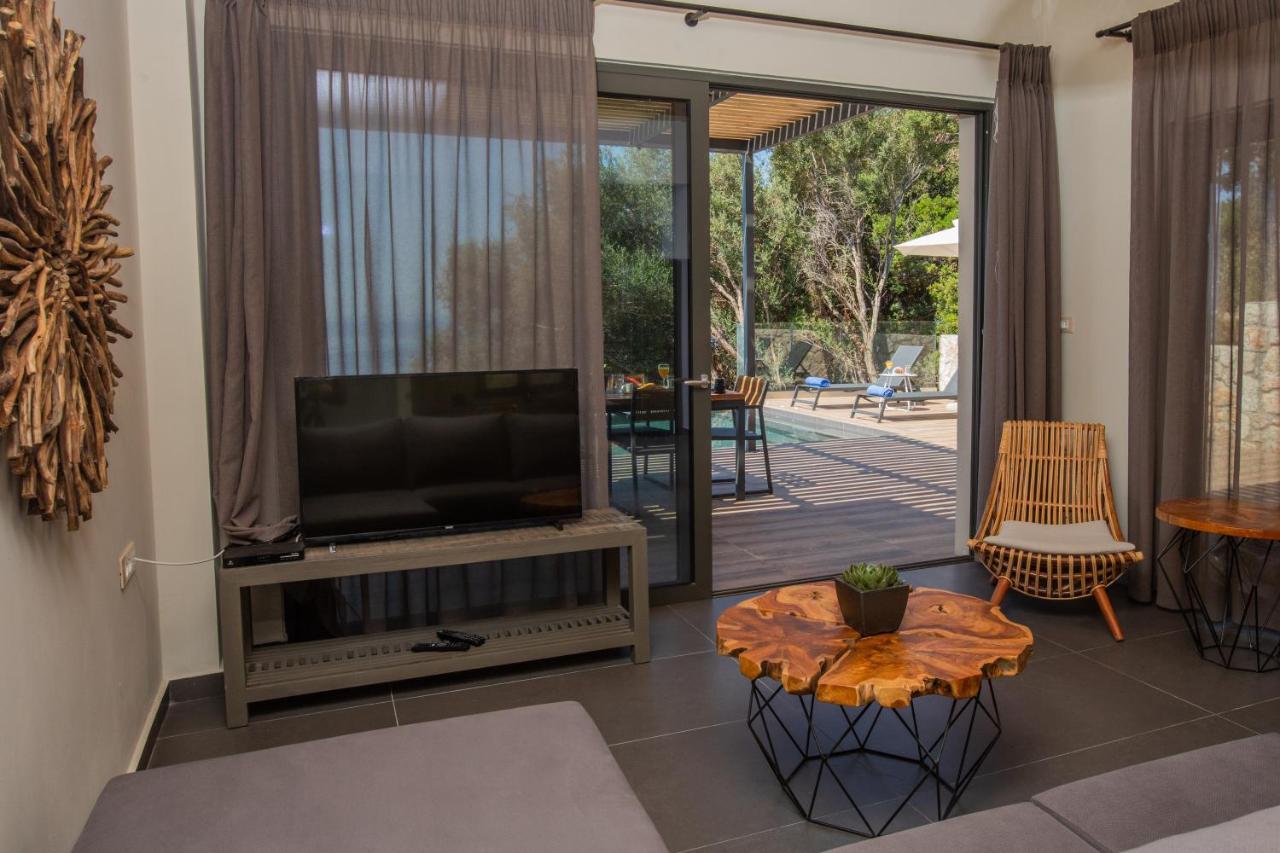 Brand New Villa Lefka With Private Pool At Platies Plateies ภายนอก รูปภาพ